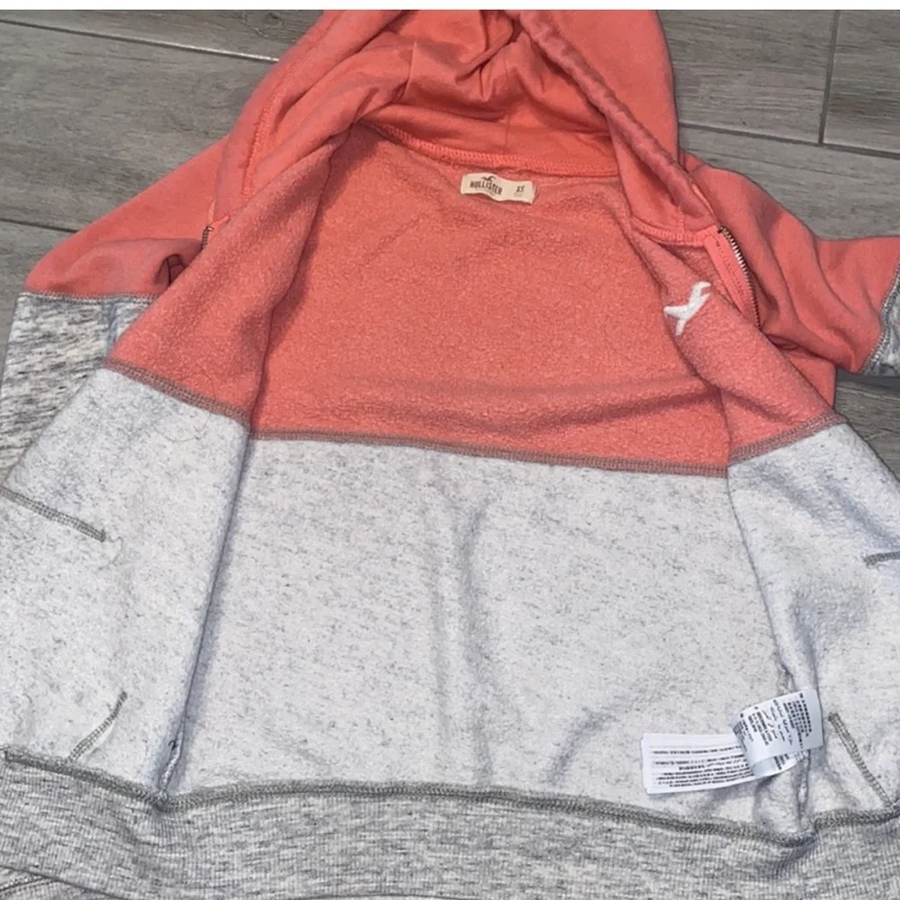 Hollister Zip Up cotton blend Hoodie , M - Picture 2 of 3